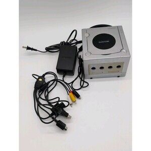 Nintendo Gamecube DOL-001(USA) Console Silver UNTESTED Power Supply & A/V Cords
